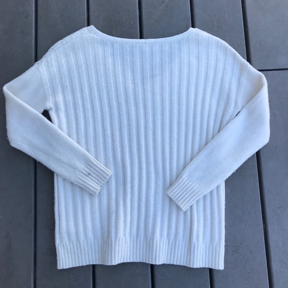 Sweater - Picture 2 of 3